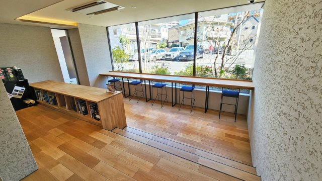 プライムメゾン西早稲田の外観写真