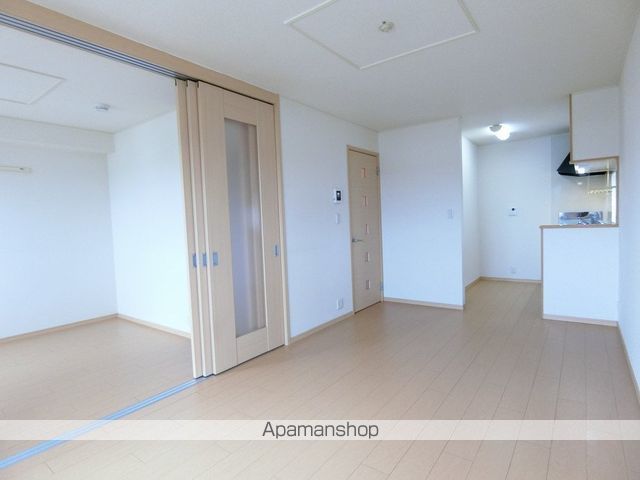 ＪＲ東海道本線 掛川駅 バス乗車時間：33分 最寄りバス停で下車 徒歩3分 2階建 築17年の居間写真