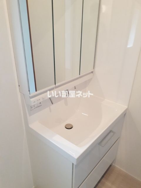 三国ヶ丘residenceB棟の内装写真