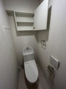 東京メトロ日比谷線 三ノ輪駅 徒歩9分 11階建 築4年のトイレ写真
