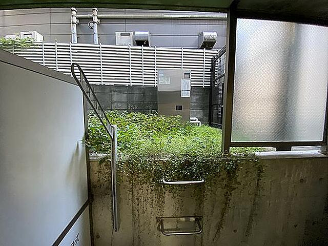 バルコニー　（別タイプ参考写真）REV REFAYS-NEO　板橋区蓮沼