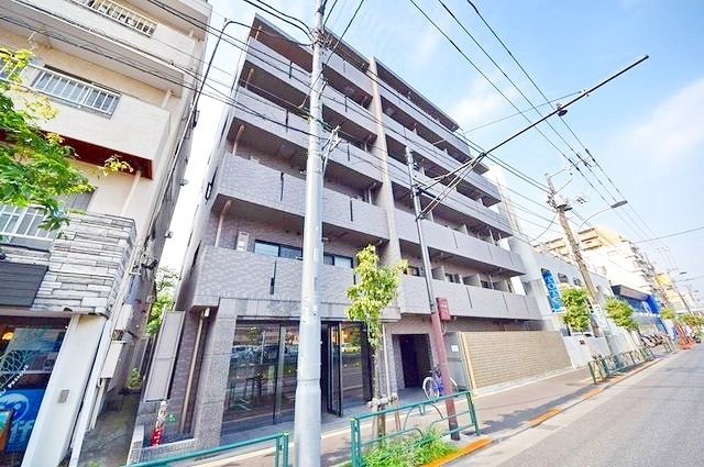 ルーブル武蔵関の外観写真