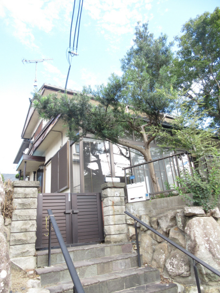 北山台2丁目貸家