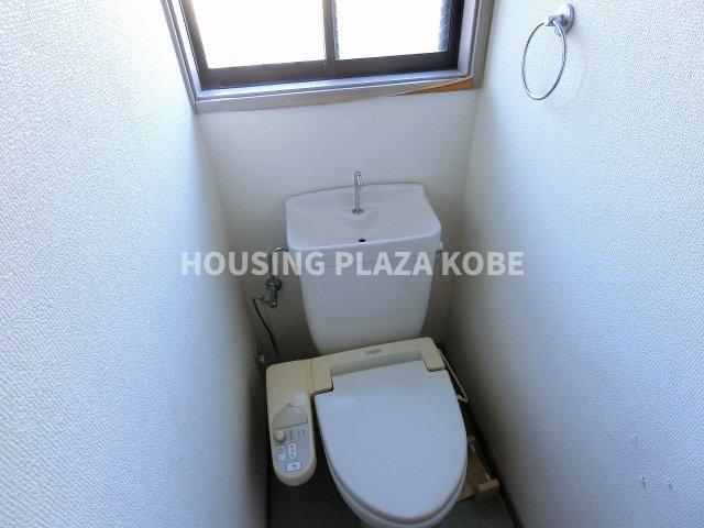 プチメゾン神のトイレ写真