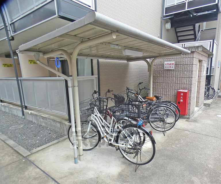 レオパレス吉祥院の外観写真