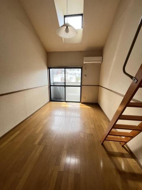 居室・リビング　別部屋の参考写真、現況優先