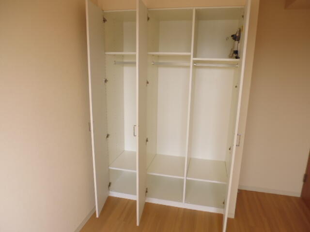 収納　同マンション内別部屋参照