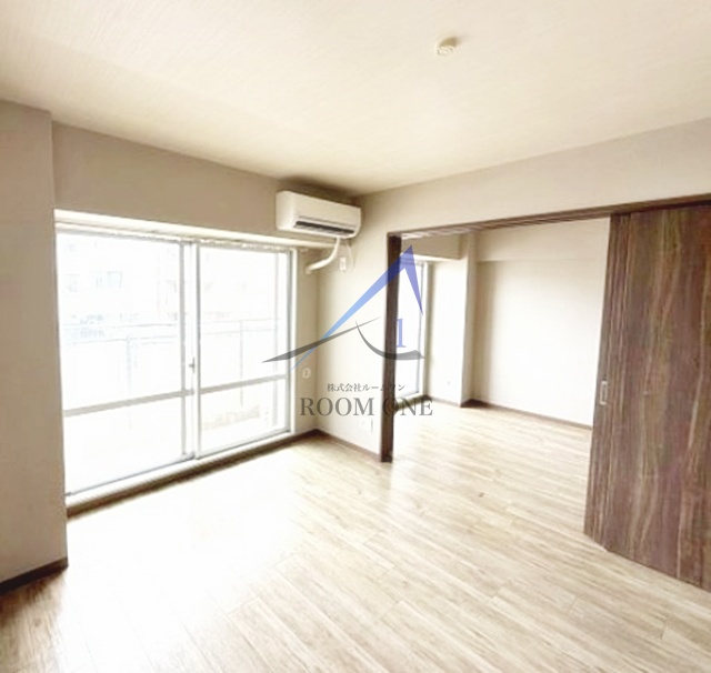 居室・リビング　洋室のお部屋です。