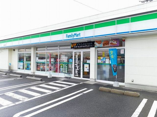 コンビニ　ファミリーマート　佐織勝幡店（コンビニ）まで300m