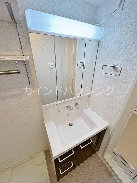 洗面設備　シャンプードレッサー