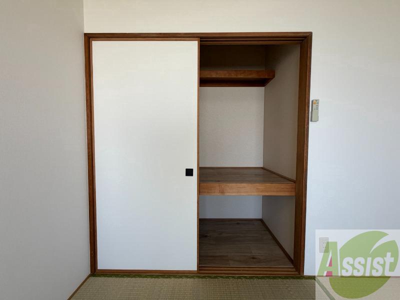収納　クローゼットがありました。お洋服や荷物はここへ