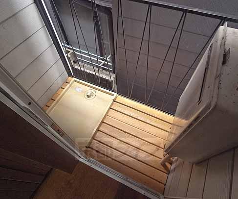 花園貸家の内装写真