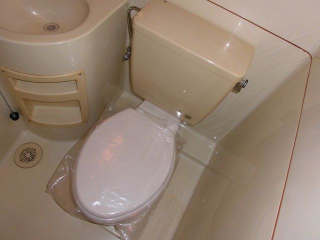スタジオ32のトイレ写真