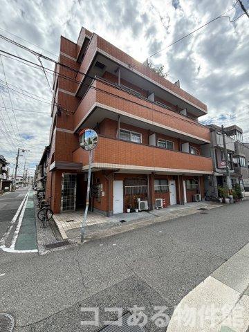 松原マンションの外観写真