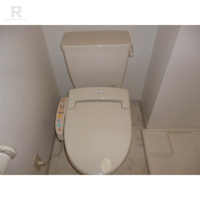 Celeb布施東のトイレ写真