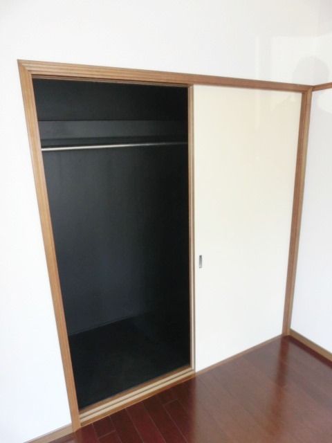 収納　洋室の収納です。