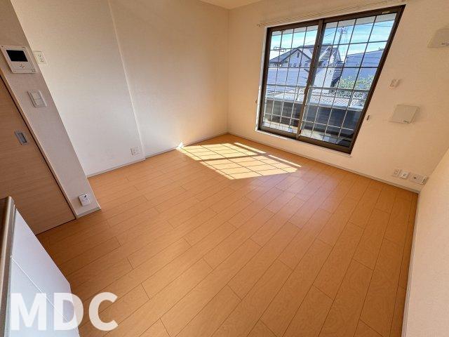 ＪＲ高徳線 勝瑞駅 徒歩38分 2階建 築14年の居間写真