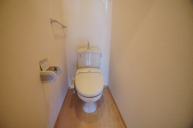 モナリエanのトイレ写真