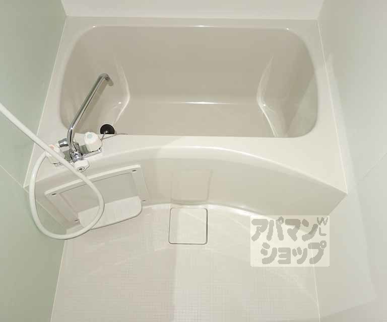GARNET RESIDENCE MIYAの風呂写真