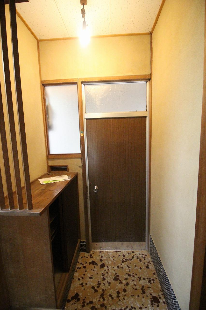玄関