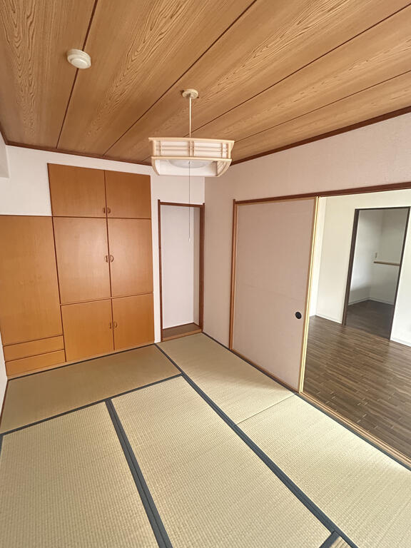 プロスペール桜城の居間写真