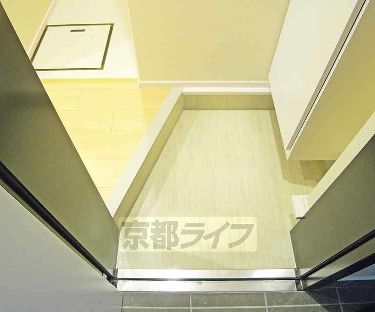 玄関　広めの玄関です。