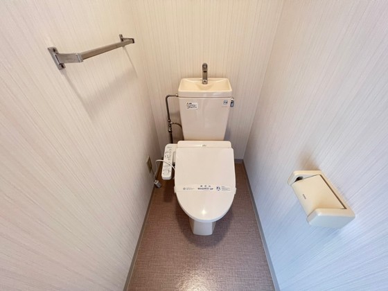 ＪＲ山陽本線 広島駅 徒歩11分 12階建 築20年のトイレ写真