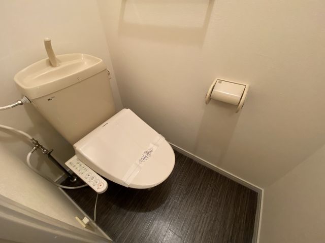 サンパティークBのトイレ写真