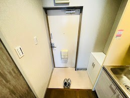エスト・一ツ橋の玄関写真