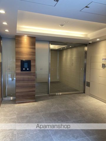 ＪＲ中央線 高円寺駅 徒歩6分 4階建 築5年の外観写真