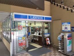 コンビニ　ローソン 京王プレッソイン新宿店（コンビニ）まで466m