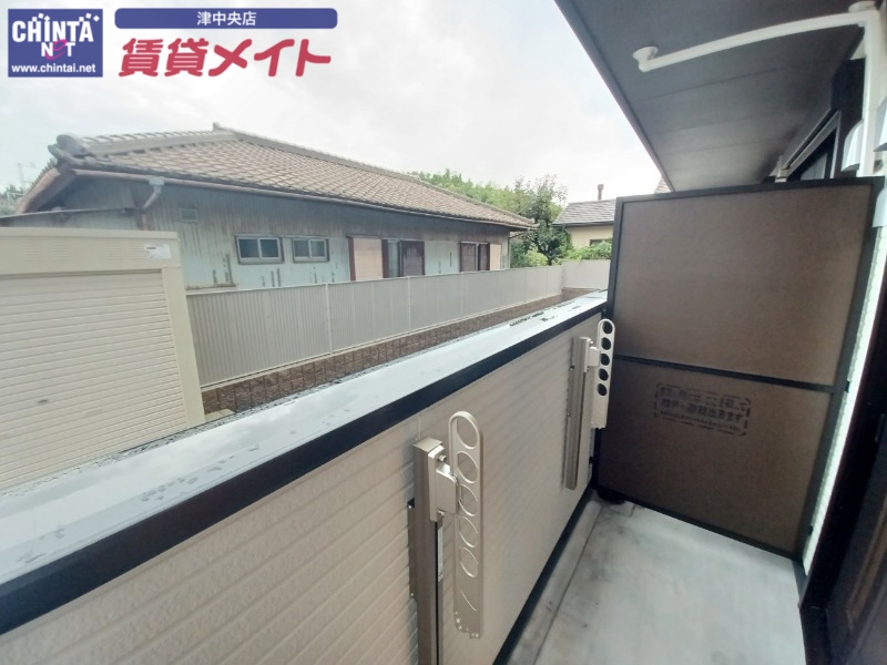 バルコニー　反転タイプ参考写真