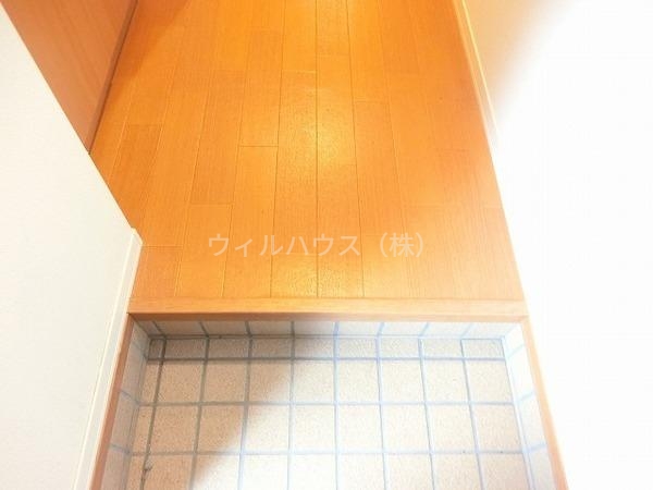 玄関　シューズボックスあり！