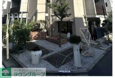 エントランス　お部屋探しはタウンハウジングへ♪