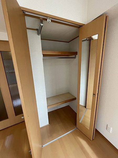 収納　（別タイプ参考写真）メゾンベール　荒川区西日暮里2