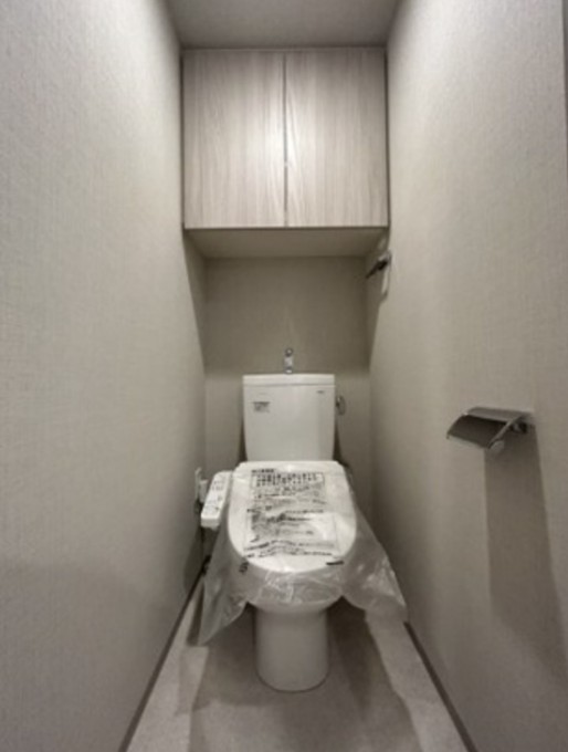 京王線 明大前駅 徒歩5分 3階建 築4年のトイレ写真