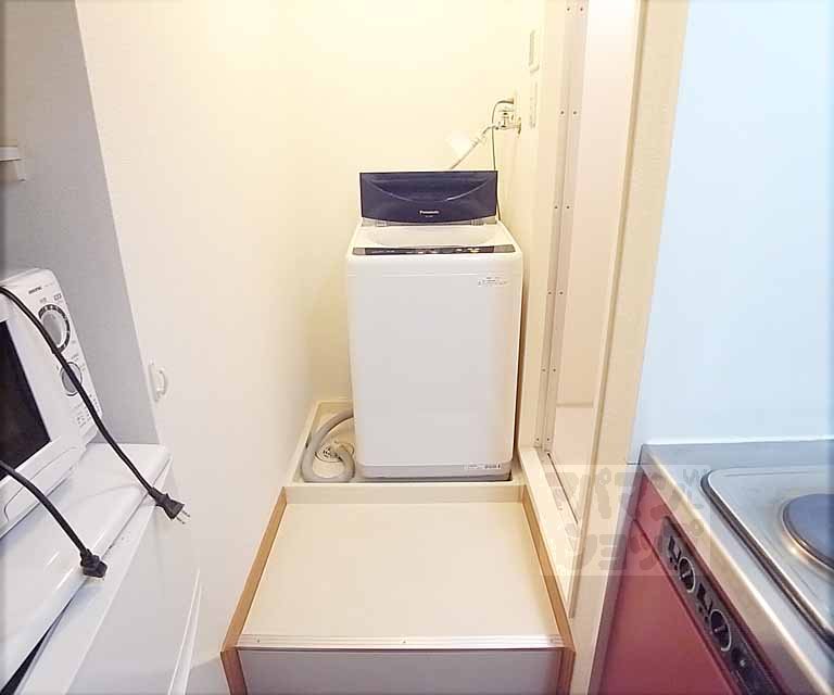 その他部屋・スペース　洗濯機です。