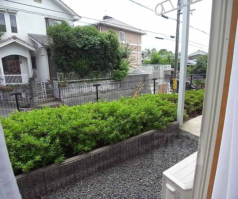 バルコニー　洗濯物干すスペースです。