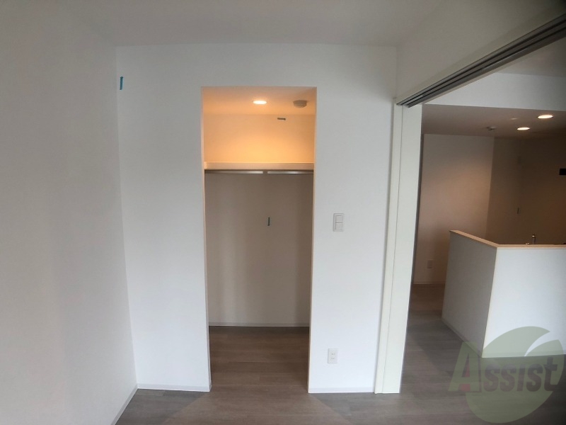 収納　収納もバッチリあるのでお部屋が片付きますよ！