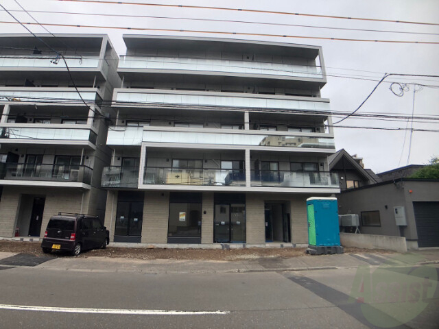 建物外観　札幌市中央区南３条西「グランドエスポワールマルヤマ」