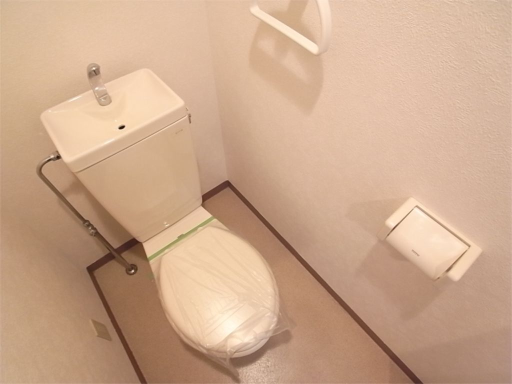 トイレ　トイレ