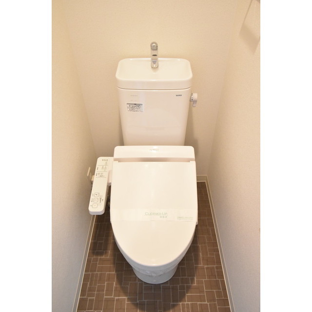 トイレ　清潔感のあるトイレです
