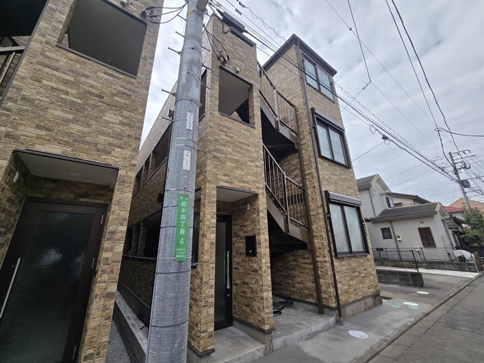 建物外観　建築中