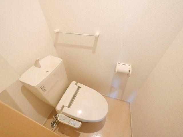 トイレ　★お部屋探しはタウンハウジング稲田堤店まで★