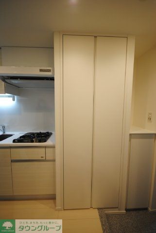 東急大井町線 荏原町駅 徒歩3分 5階建 築11年の玄関写真
