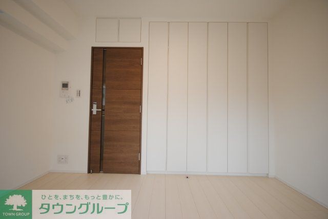 東急大井町線 荏原町駅 徒歩3分 5階建 築11年の内装写真