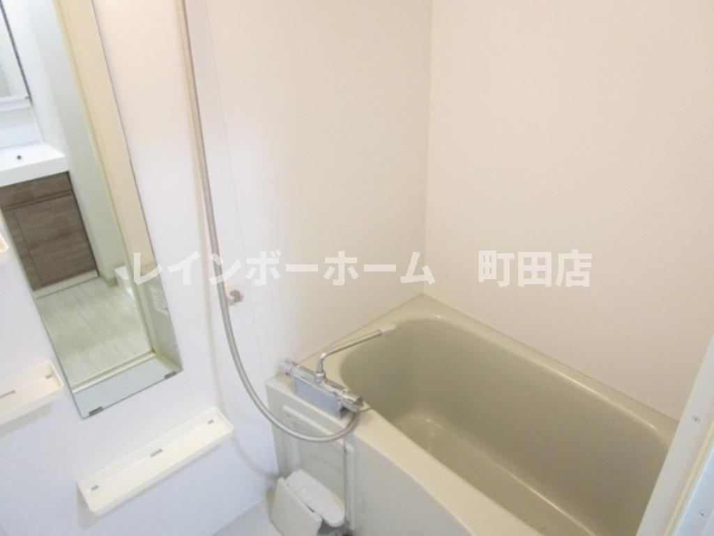 バス・シャワールーム　※他号室参考