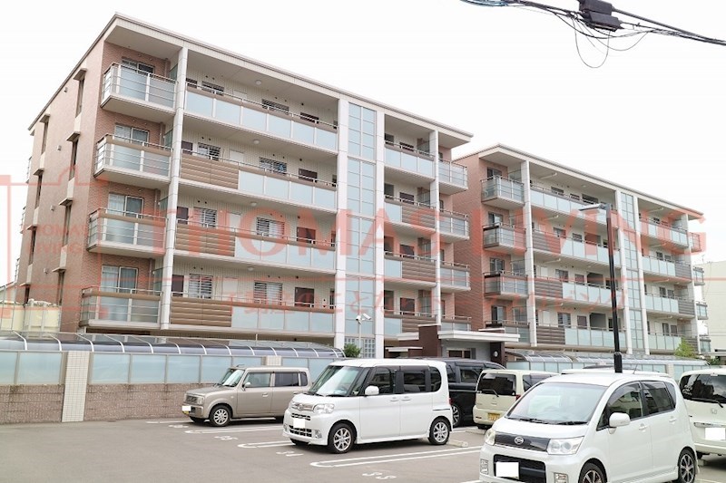 建物外観　粕屋町でのお部屋探しは、トーマスリビング粕屋店へご相談下さい