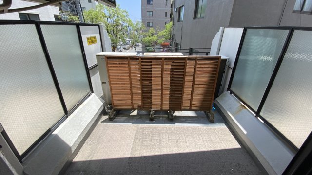 バルコニー　写真は同マンションの他のお部屋です