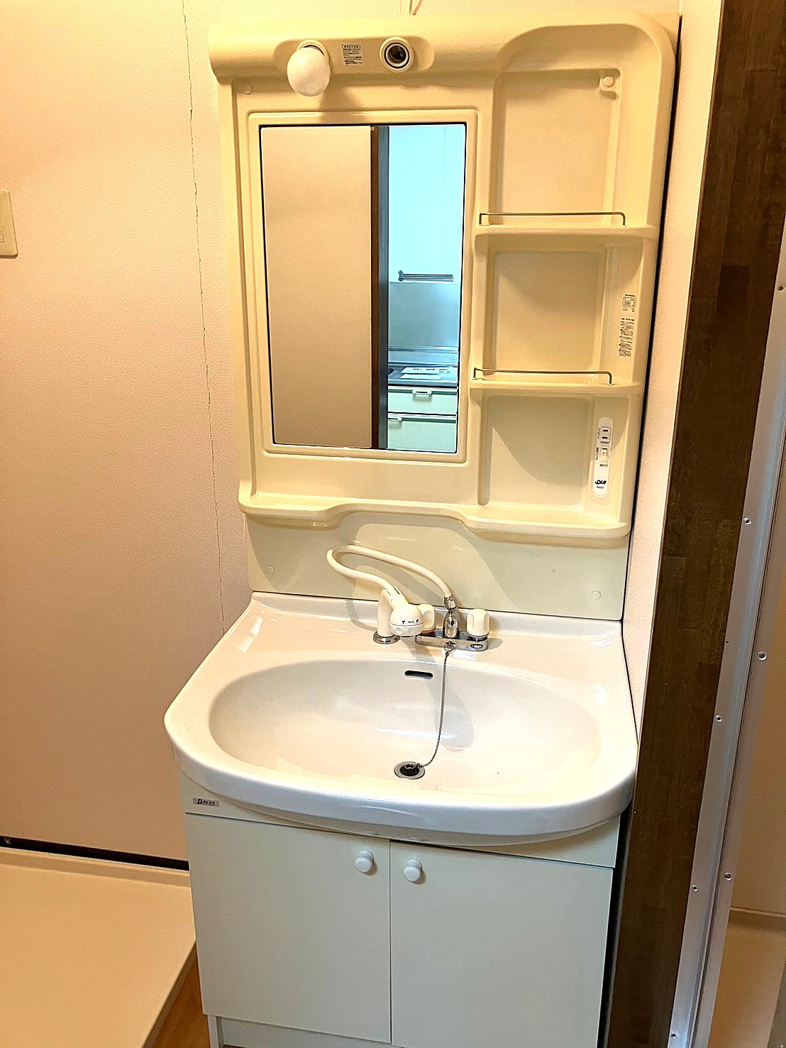 ロンサム/法人契約で最大6部屋契約可能の内装写真